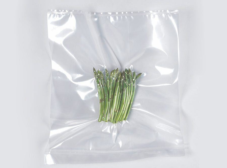 Asparagus in vacuum packaging (bag)